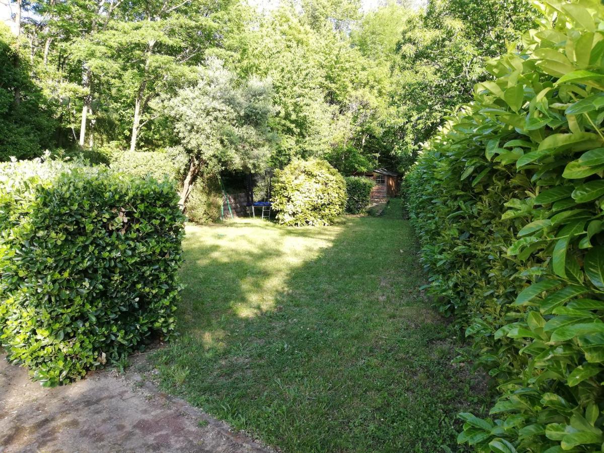 Gites En Cevennes "Chez Steloune" Genolhac エクステリア 写真