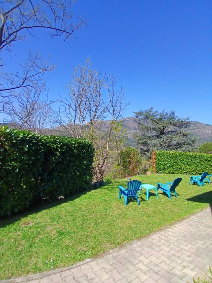 Gites En Cevennes "Chez Steloune" Genolhac エクステリア 写真